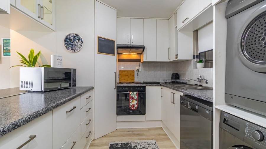2 Bedroom Property for Sale in De Bakke Western Cape
